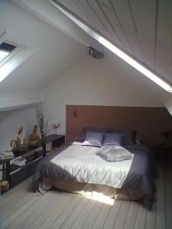 Place Jourdan Residence Brussels Bed & Breakfast